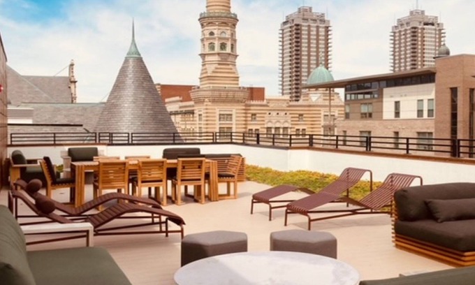 Lockerbie Square Apartamento | Cozysuites Mass w Parking Lounge Roof Deck 25
