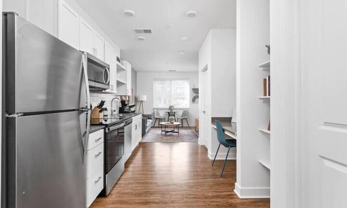 Fountain Square Apartamento | CozySuites Trendy 1BR Downtown Indy