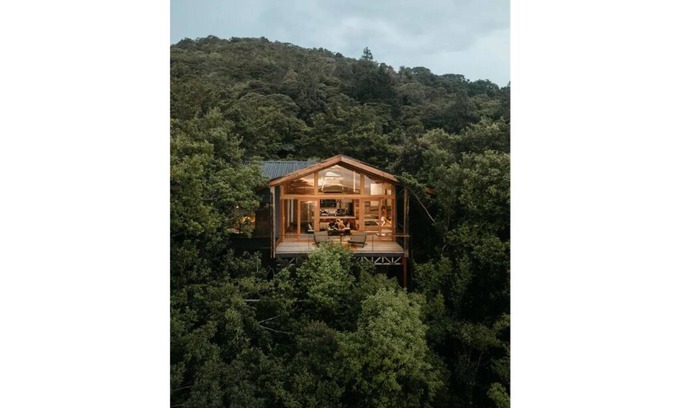 Monteverde Cabaña | Miramar Cottage - Nestled in the Cloud Forest