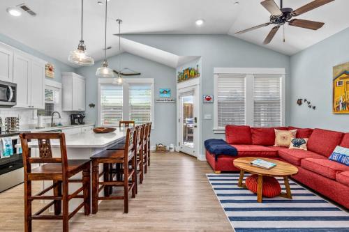 Corolla Light Apartamento | CrabaCabana in the Center of Corolla