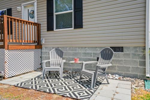 Deep Hole Casa | Crabby Pines - Pet friendly modern accommodations!