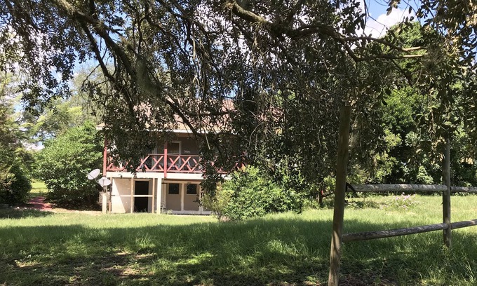 Fedhaven Cabaña | Cracker Cottage by the lake and groves