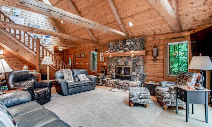 Eagle River Casa | Cranberry Cove Lodge