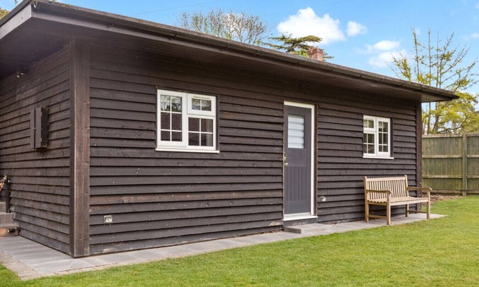 Hurley Cabina | Crazy fox garden cabin