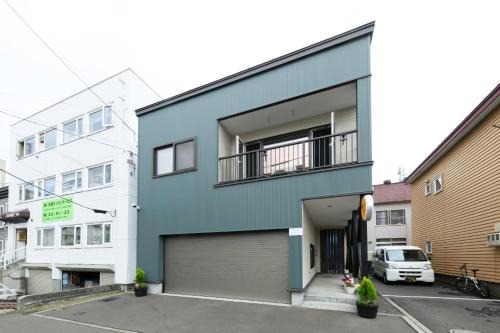 Kita Ward Apartamento | Crea House