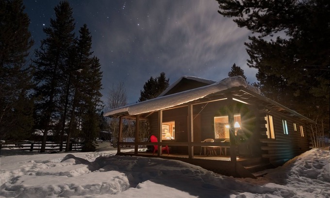 Ketchum Cabina | Cabina Creekside en el corazón de las montañas de diente de sierra