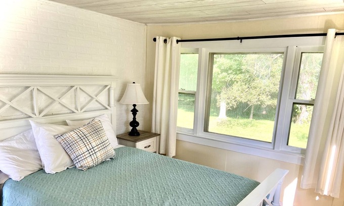 Town of Burns Casa | Creekside Chalet on Canasarega