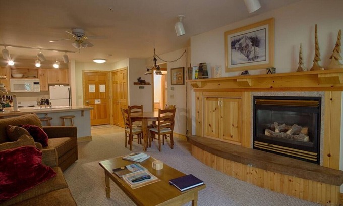Driggs Condominio | Creekside Retreat: Cozy, Deck, Close to Grand Targhee