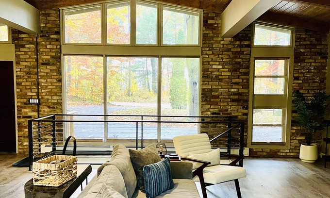 Fruitport Casa | Creekside - Secluded Sanctuary near Spring Lake/Grand Haven/Holland/Muskegon