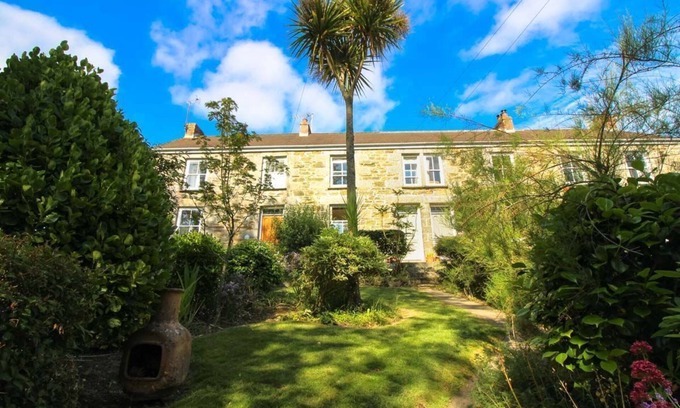Gweek Cabaña | Cottage con Encanto a 50 metros de Helford Creek