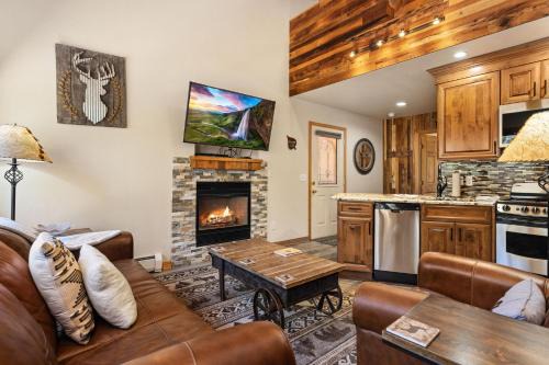 Fall River Estates Apartamento | Creekside Suites 03 by Estes Park Condos