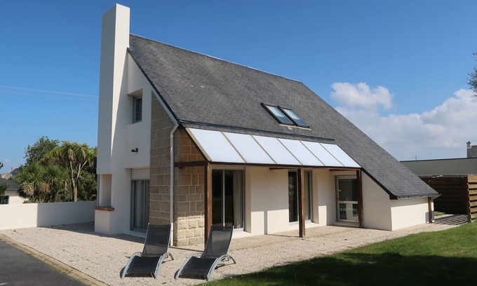 Kerlouet Casa | Cremiou Beach by Interhome
