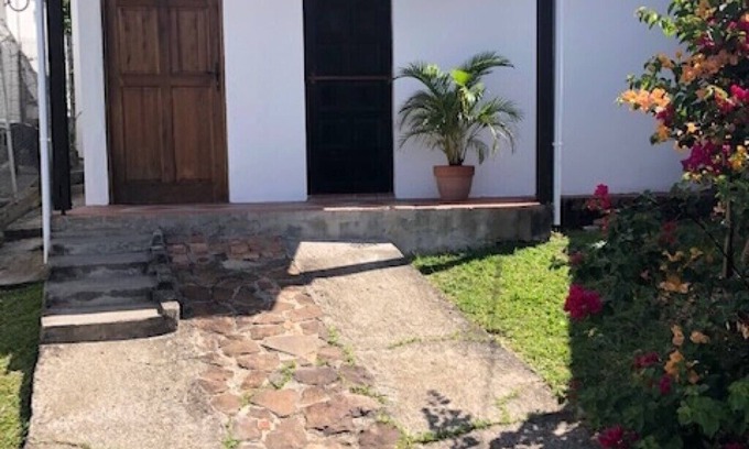 Fort-de-France Cabaña | DEPENDENCIA DE CREOLE