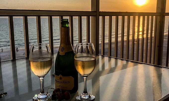 Siesta Key Condominio | Crescent Arms Luxurious Gulf front Siesta Key Condo 604S