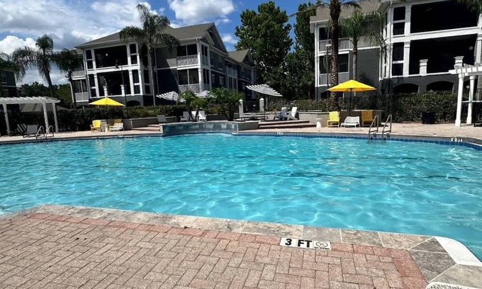 Tampa Apartamento | Crescent Palms - Ground Floor/Fountain View