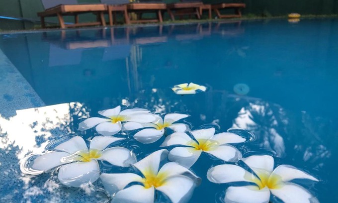 Rumassala Complejo | Crescent Resort