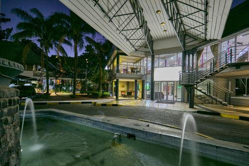 Francistown Hotel | Cresta Thapama Hotel