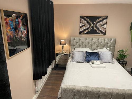 Greenwich Casa | Crestfield Lodge