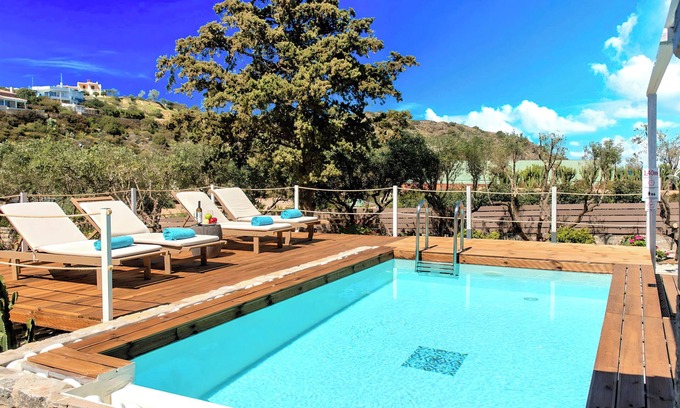 Vathi Villa | Cretan Lodge Heated Pool