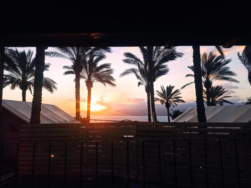 Ramot Cabina | Crimson View