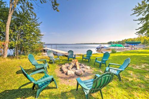Crivitz Casa | Crivitz Lakefront Escape with Boat Dock and Slip!