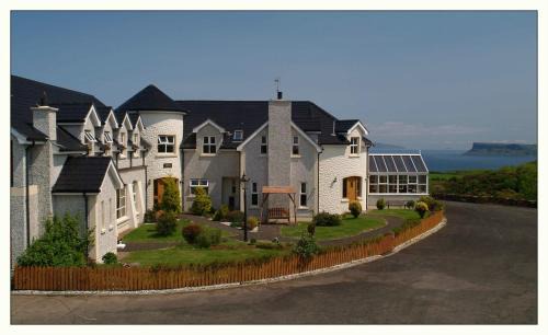 Ballycastle Casa | Crockatinney guest house