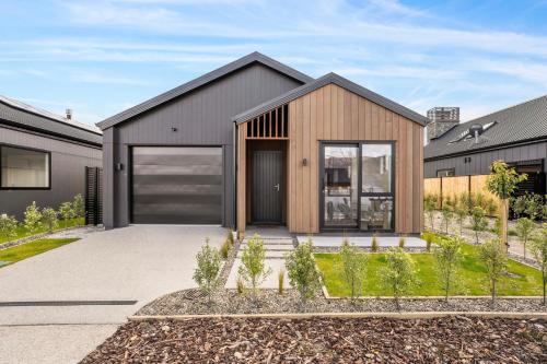 Lowburn Casa | Cromwell Haven - Cromwell Holiday Home