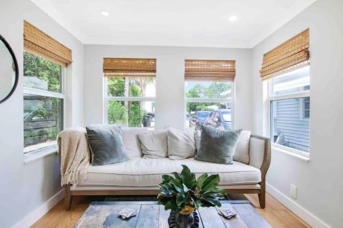 West Palm Beach Casa | Croton Cottage - Downtown WPB guest house