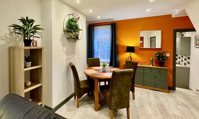 Cleethorpes Casa | Crow Hill House - Great for Contractors or Family Holidays