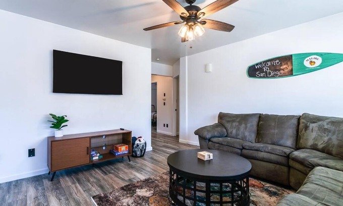 Crown Point Apartamento | Crown Point Beach Retreat