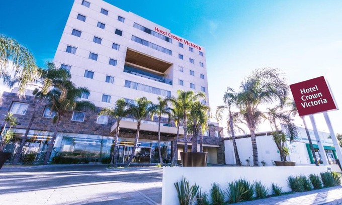 Centro de Querétaro Hotel | Crown Victoria Hotel