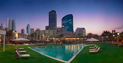 Diplomatic Area Hotel | Crowne Plaza Bahrain by IHG