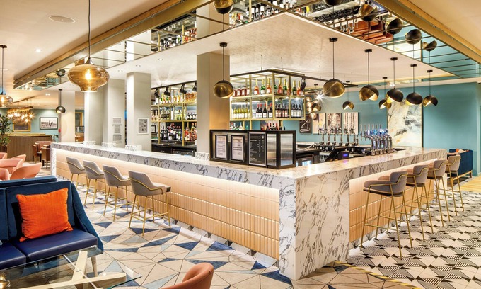 Ringway Hotel | Crowne Plaza Manchester Airport by IHG