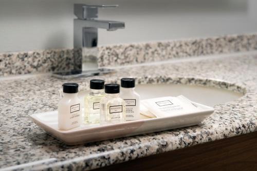 North San Antonio - SAT Hotel | Crowne Plaza San Antonio Airport by IHG