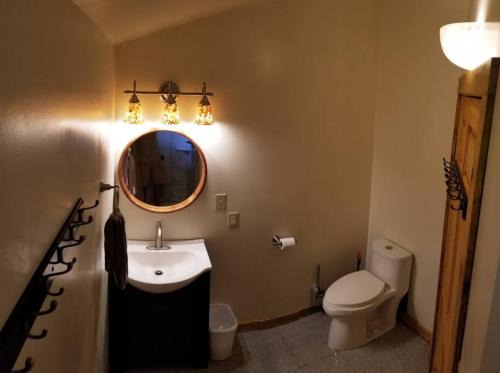Stanardsville Casa | Crows Nest