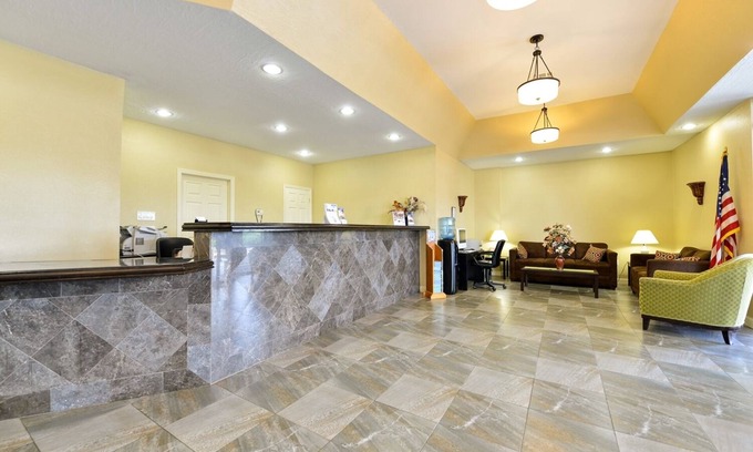Cocoa Hotel | Cruise Port Inn