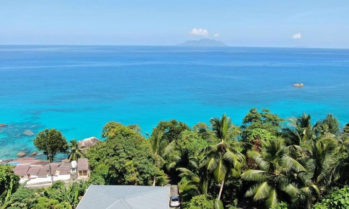 Glacis Apartamento | Crystal Apartments Seychelles SeaView Ground Floor