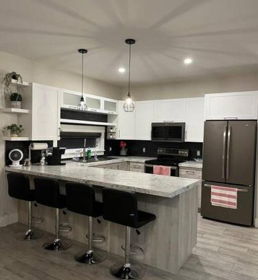 Moncton Apartamento | Crystal's Place