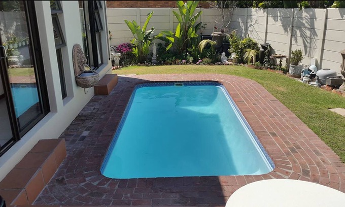 West Beach Casa | Crystalvilla Guesthouse