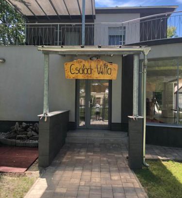 Balatonszemes Apartamento | Családi Villa