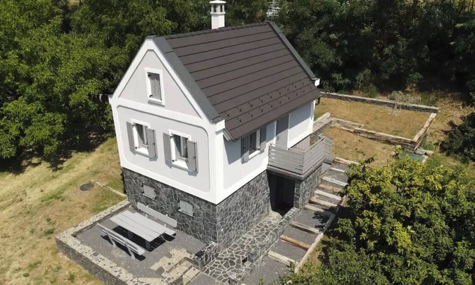 Gyulakeszi Casa | Csobánczi Mucurka