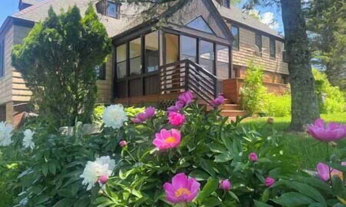 Goshen Casa | CT Gate House Goshen CT, Gate House Goshen CT