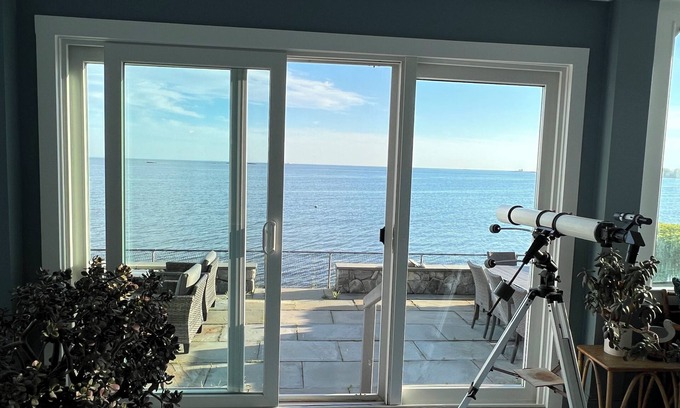Pine Orchard Casa | CT Waterfront beach house! Family-sized with all the amenities.