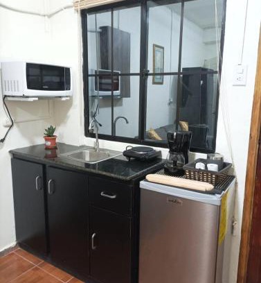 San Salvador Casa | Cuarto estudio HERSOR