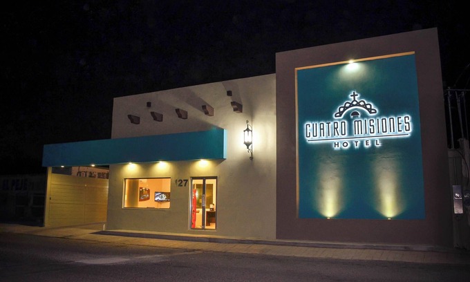 Ciudad Constitución Hotel | Cuatro Misiones Hotel