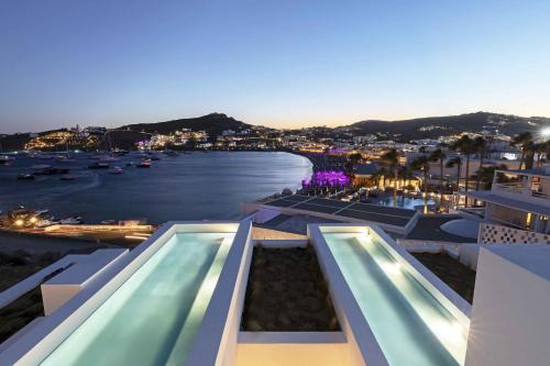 Ornos Hotel | CUBIC Mykonos Seafront Design Suites