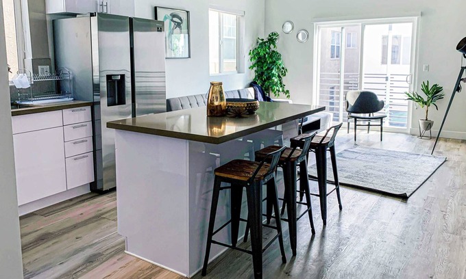View Park-Windsor Hills Casa | Cubier - Spacious Townhouse in Mid City - CR4-WIN