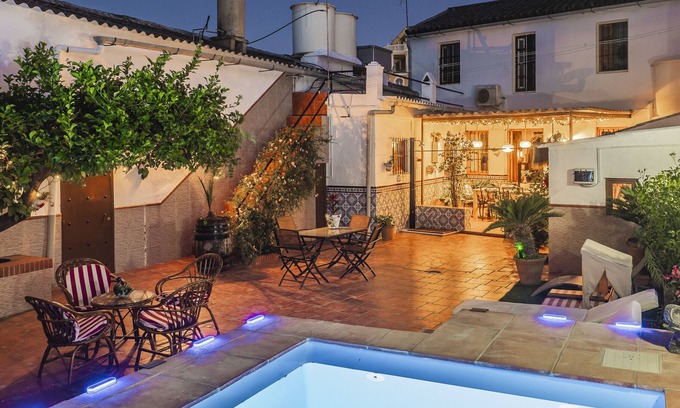 Casabermeja Apartamento | Cubo's Estudio Doble Noches de Luna & Pool / centro urbano / aire acondicionado / piscina privada