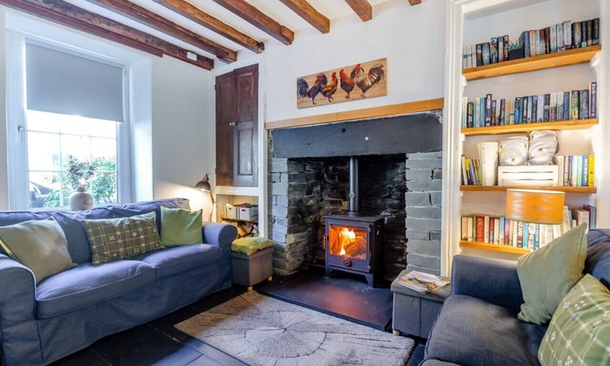Tywyn Casa | Cuddfan Abergynolwyn