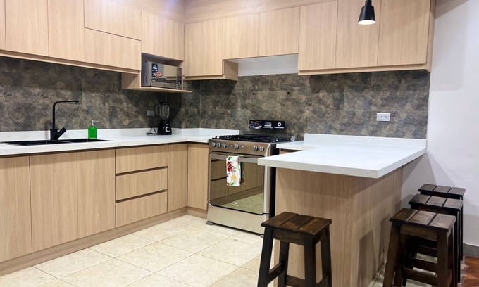 Monay Casa | Cómodo y acogedor departamento en zona exclusiva de Cuenca ideal para turismo
